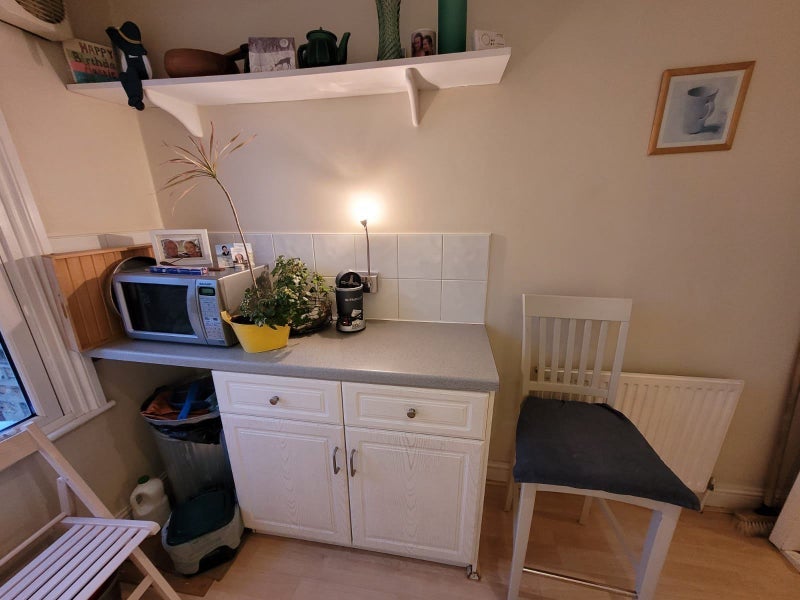 Room Garlinge Road in Greater London