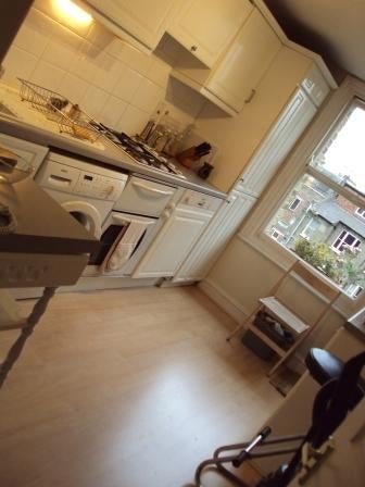 Room Garlinge Road in Greater London