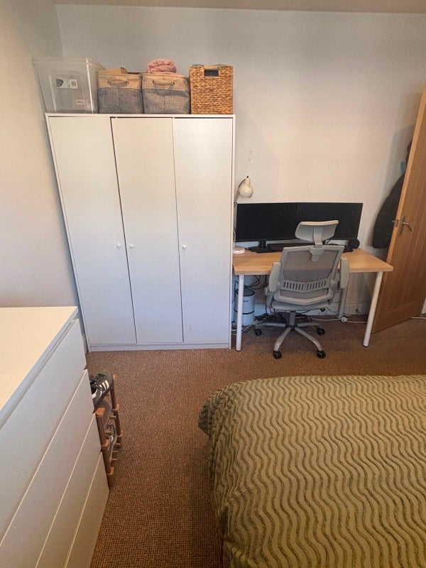 Room Pentonville Road in Greater London