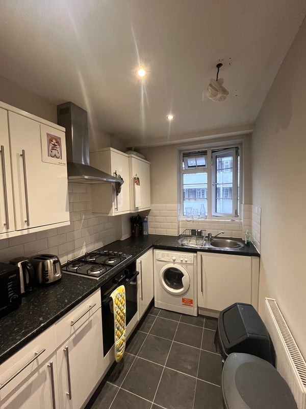 Room Pentonville Road in Greater London