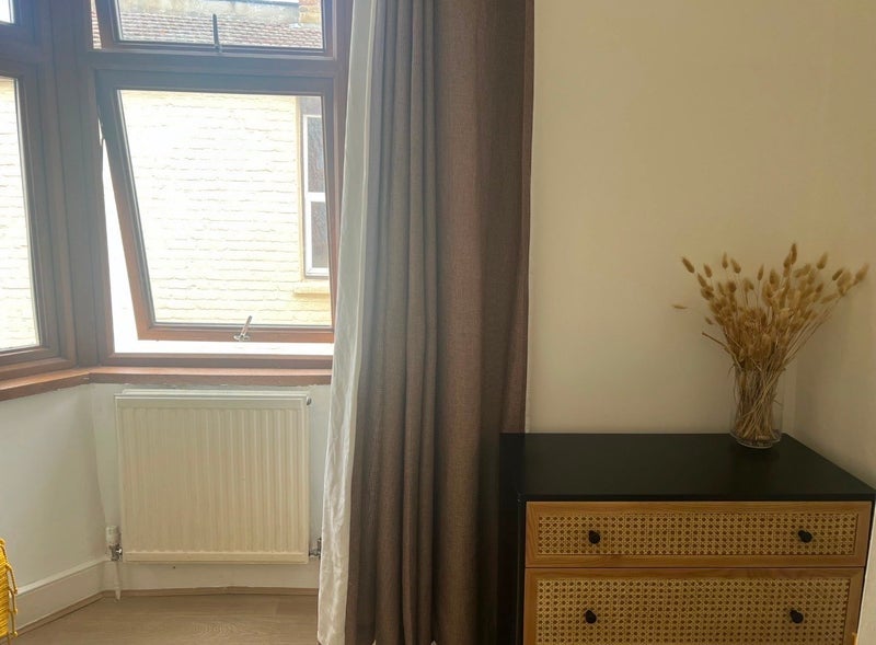 Room Morley Road in Greater London