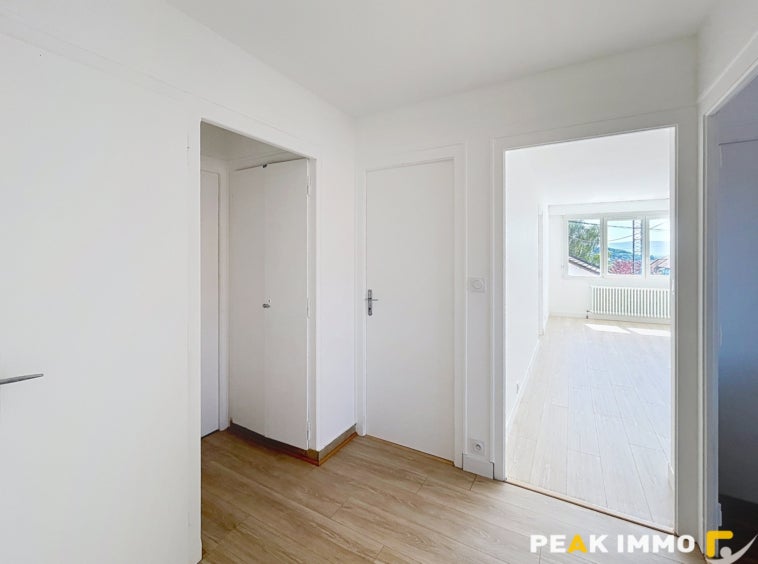 Appartement Route des Perosais à Cranves-Sales