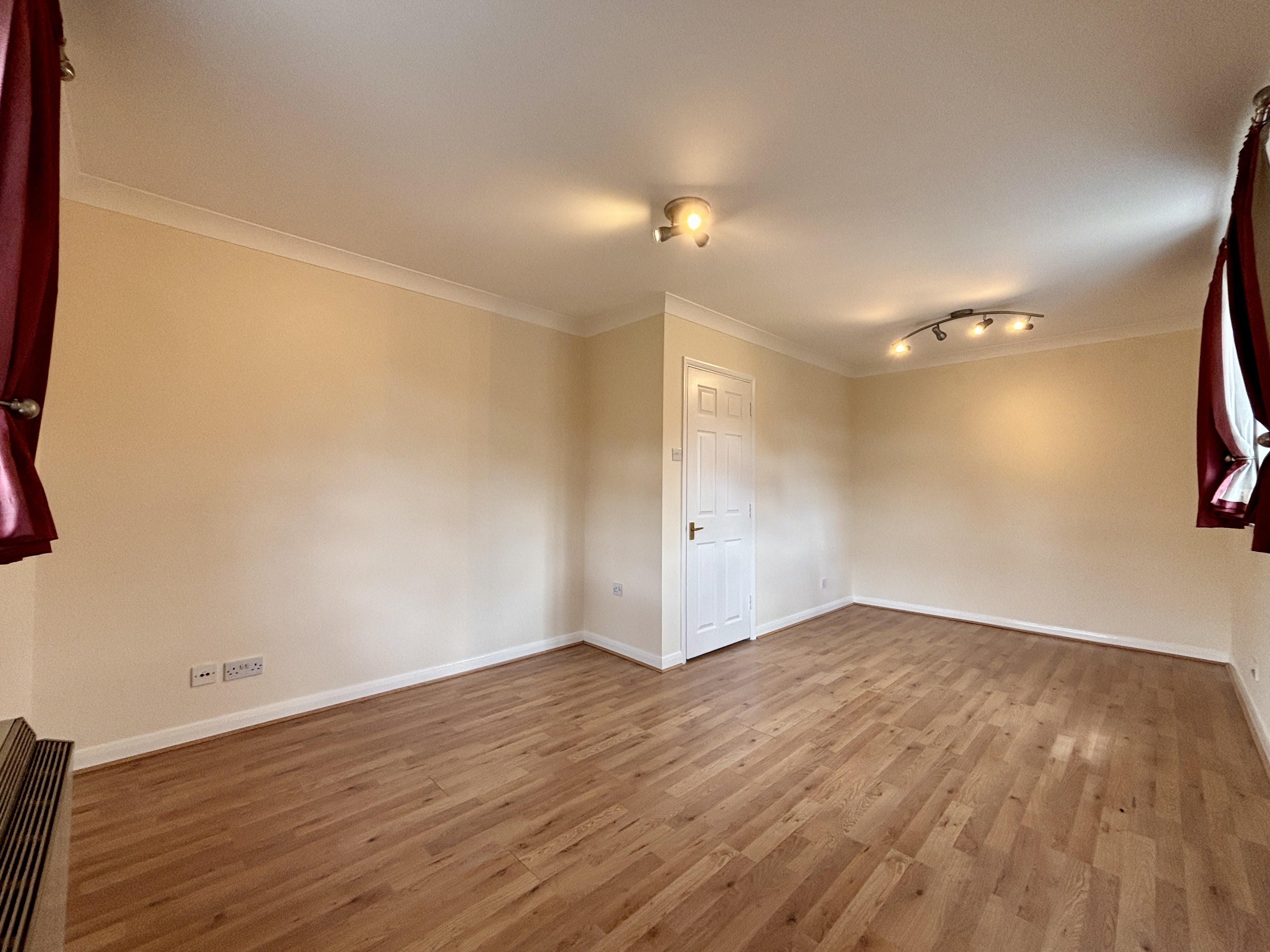 Flat Hanson Close in Greater London