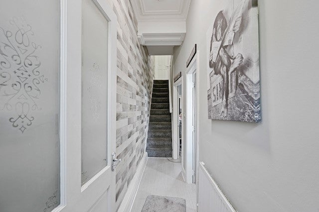 Flat Wellfield Road in Preston
