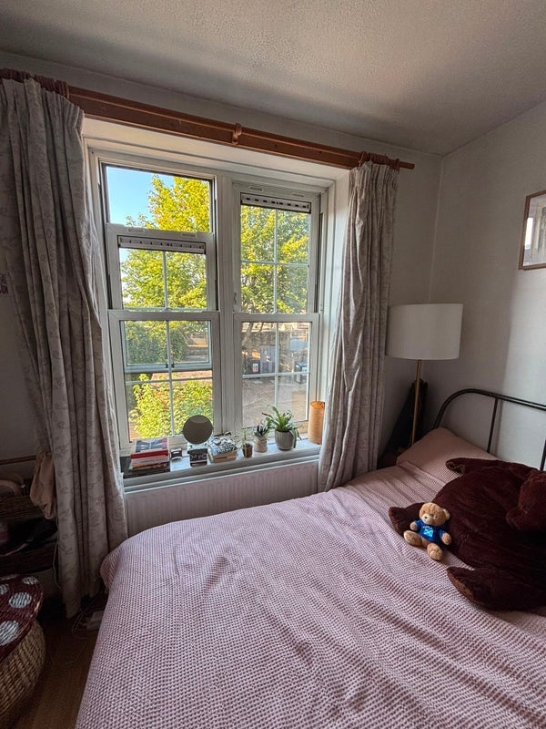 Room Henry Jackson Road in Greater London