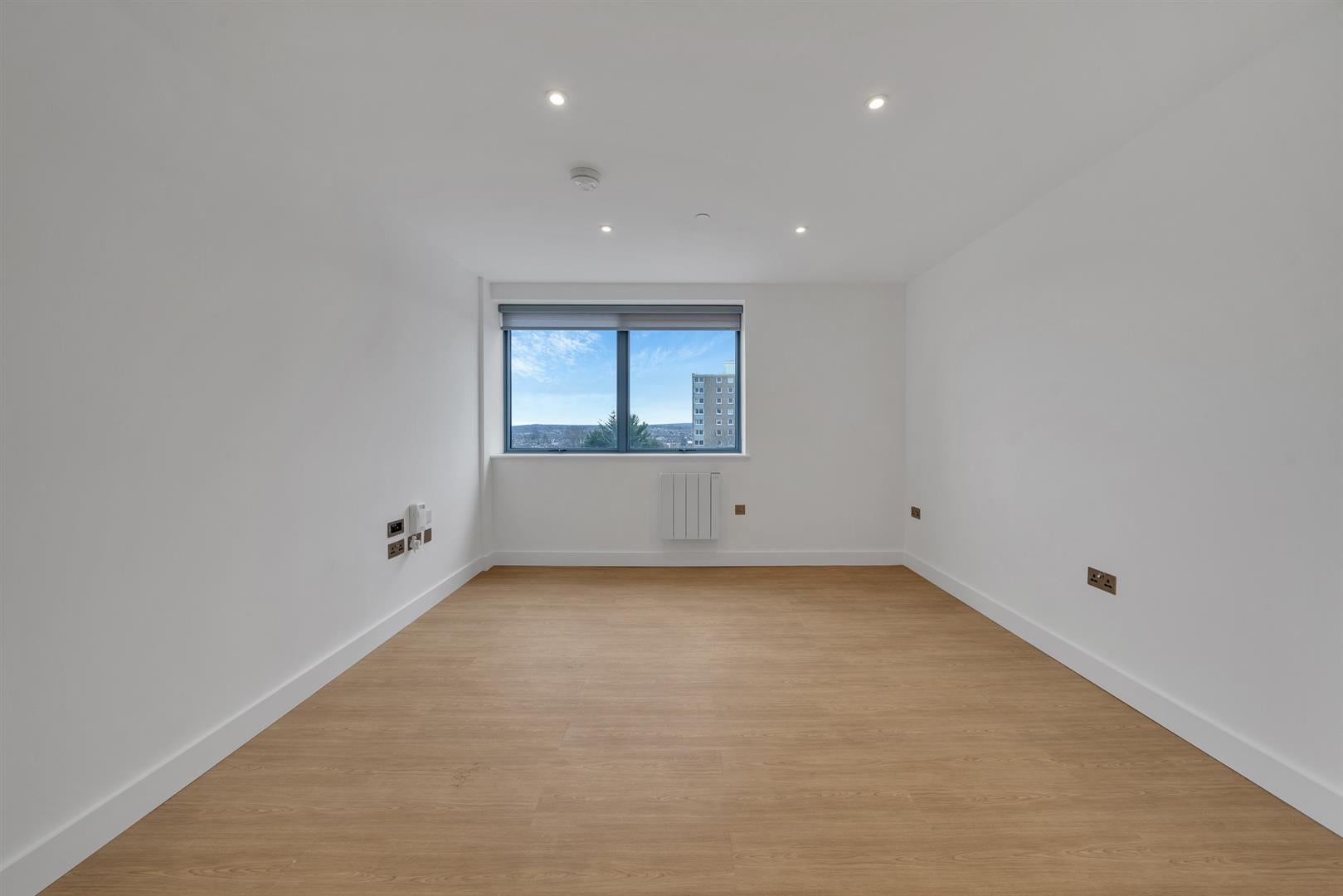 Flat Croydon Road in Greater London