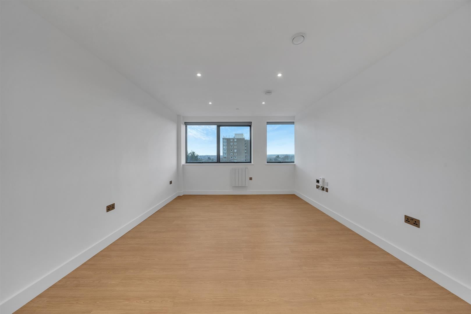 Flat Croydon Road in Greater London