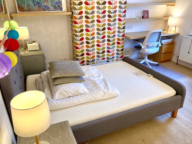 Room Fernley Avenue in Birmingham