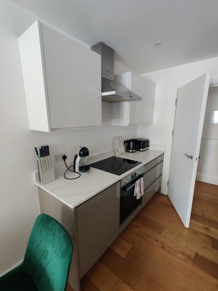 Flat Umberston Street in Greater London