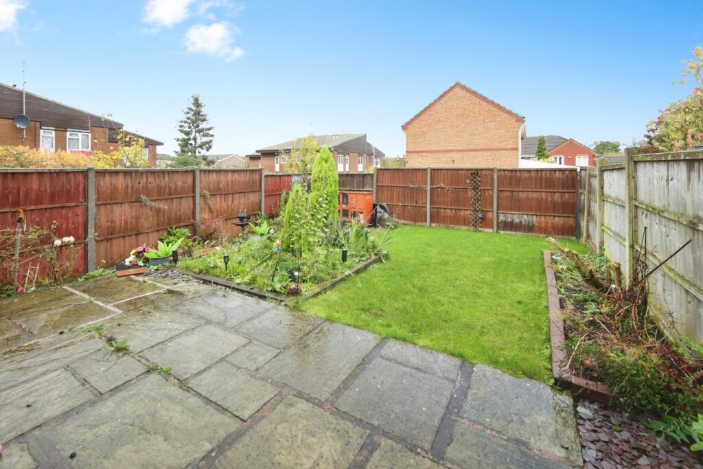 House Kings Meadow in Nuneaton and Bedworth