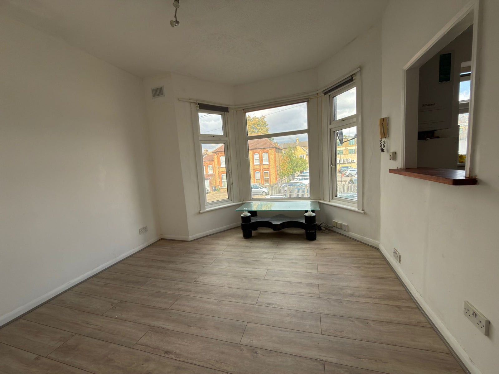Flat Mansfield Road in Greater London