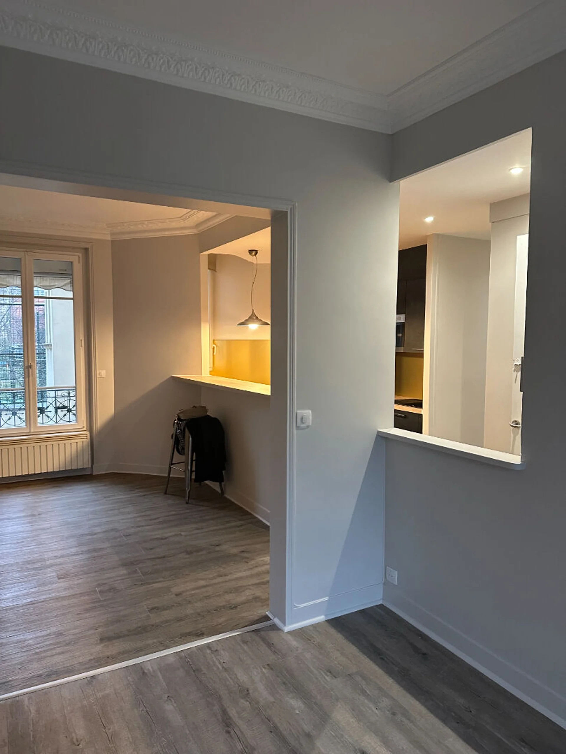 Flat Rue Théodore Deck in Paris