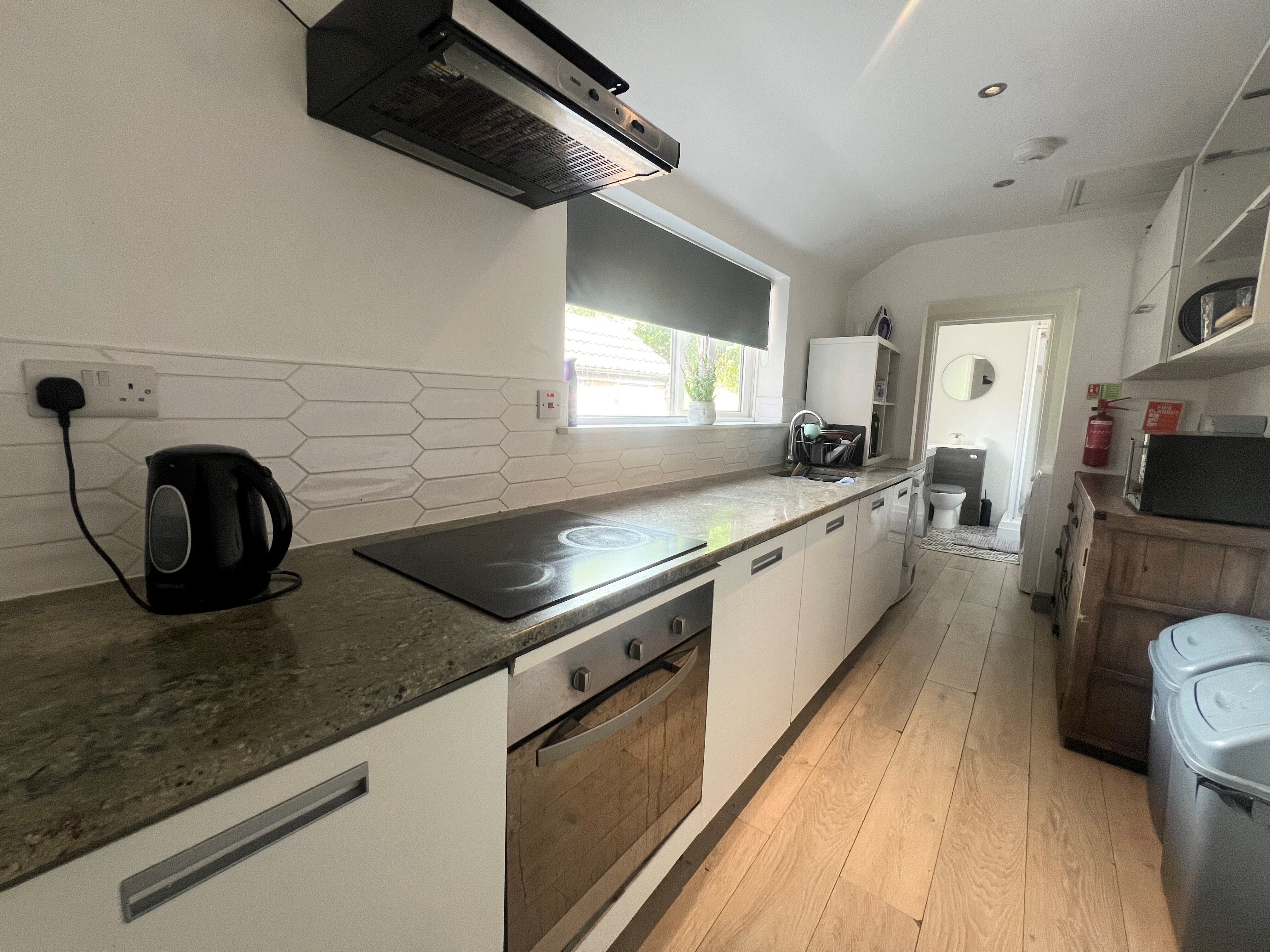 Room Oakly Road in Redditch