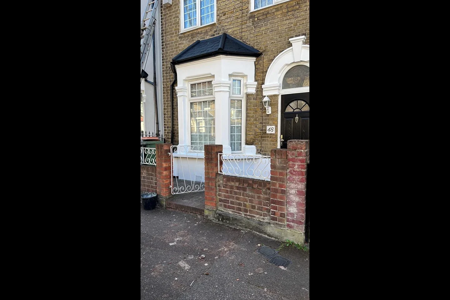 House St Albans Avenue in Greater London