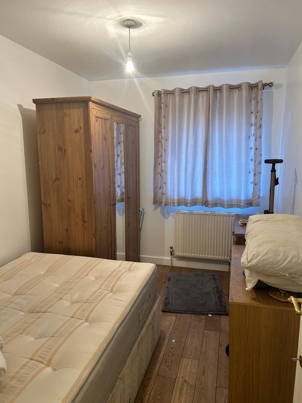 Room Apollo Place in Greater London