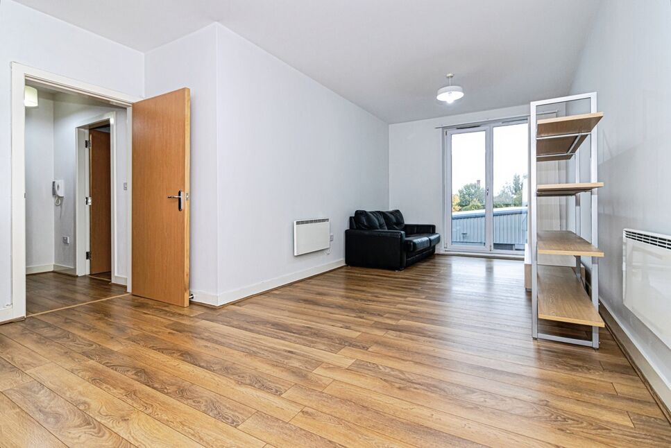 Flat Dean Road in Salford