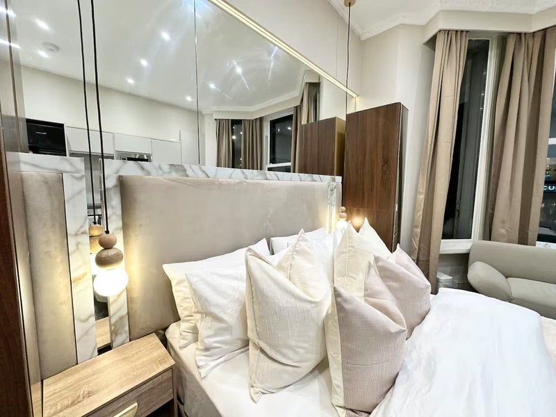 Flat Lillie Road in Greater London