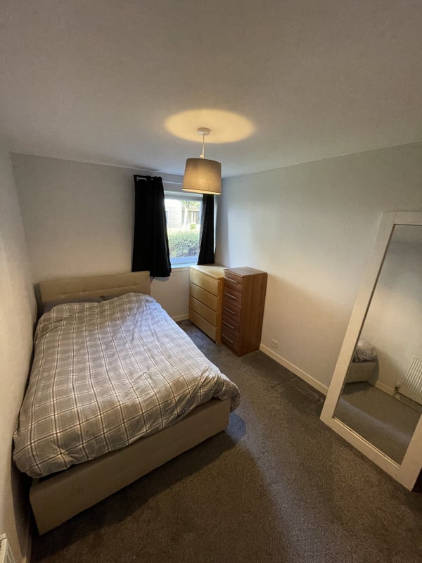 Room East Pilton Farm Avenue in City of Edinburgh