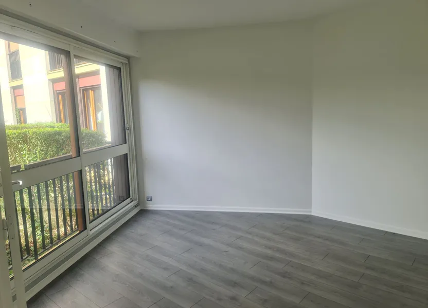 Flat Rue du Temple in Ris-Orangis