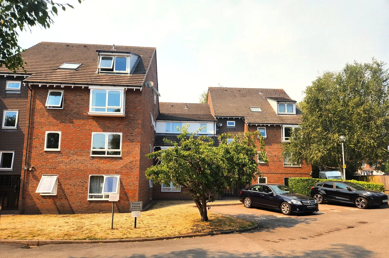 Flat Bracken Park Gardens in Dudley
