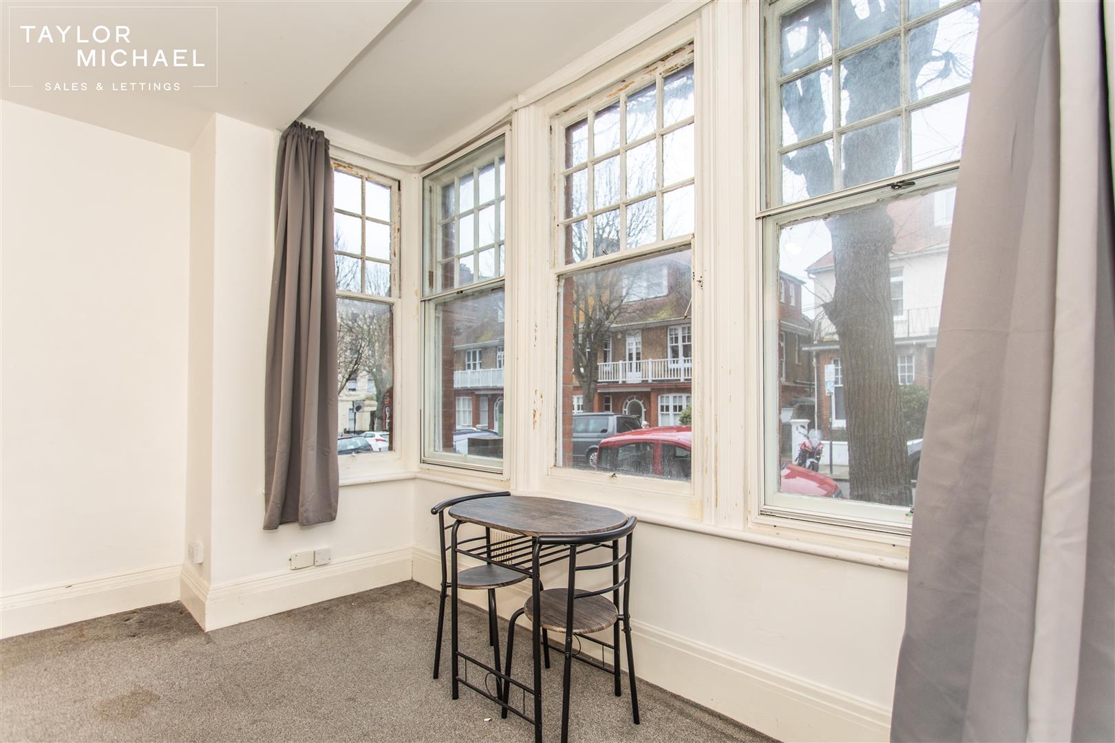 Flat York Avenue in Hove