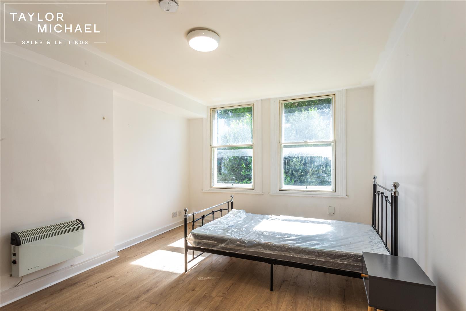 Flat York Avenue in Hove