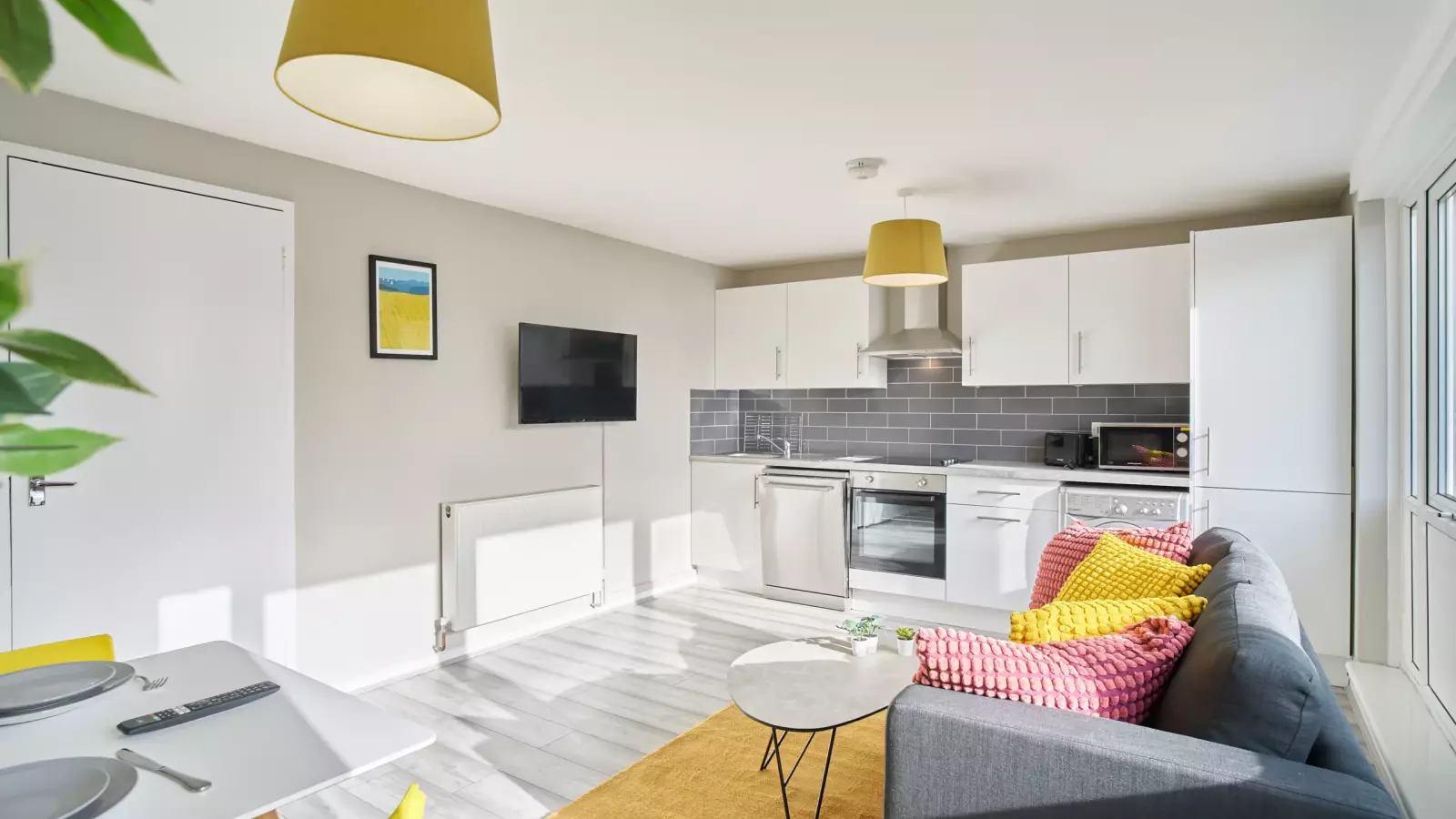 Room Creswick Walk in Greater London