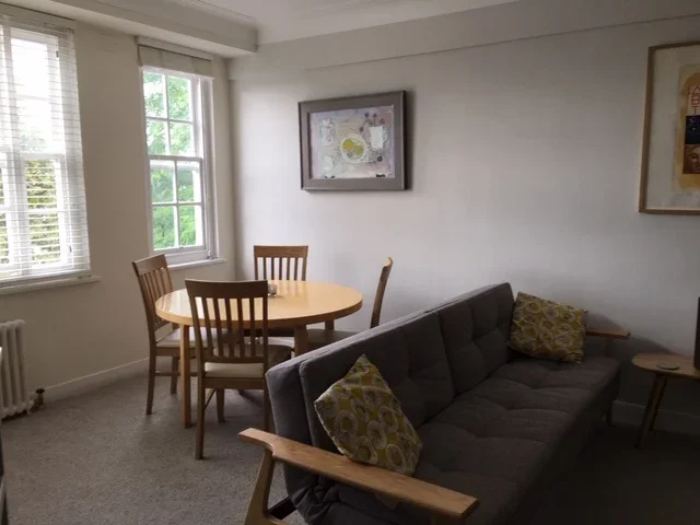 Flat Haverstock Hill in Greater London