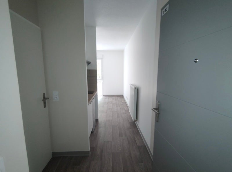 Flat Rue de Pîtres in Franqueville-Saint-Pierre