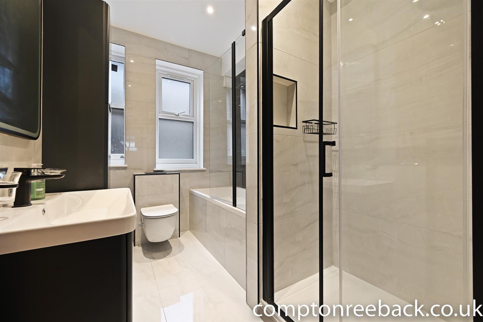 Flat Castellain Road in City of Westminster