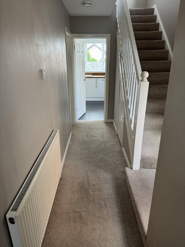 Room Handsworth Crescent in Coventry