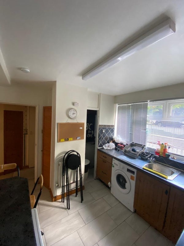 Room Conington Road in Greater London