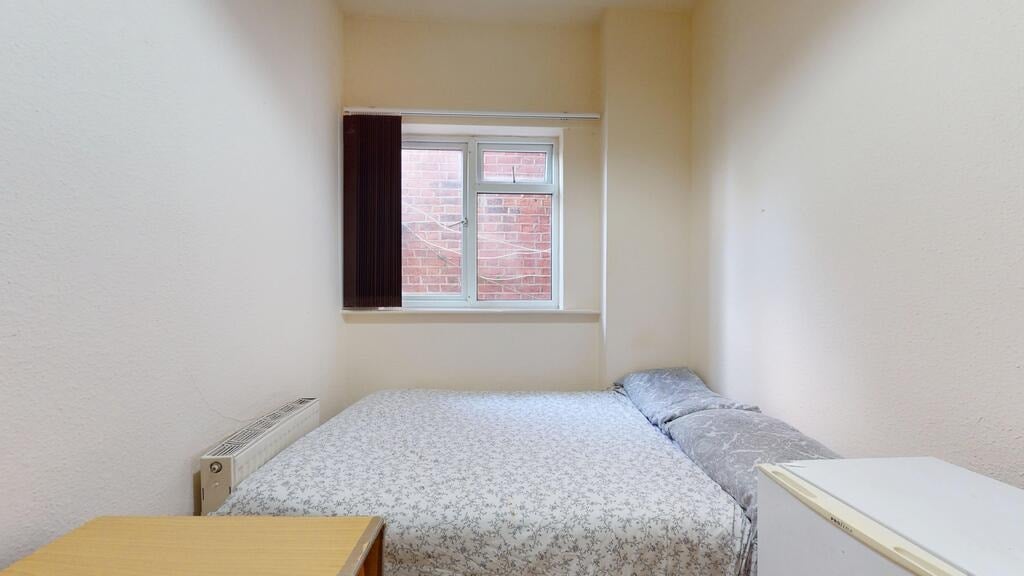 Room Anson Road in Greater London
