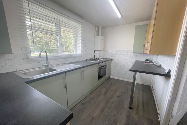 Flat Lexden Drive in Seaford