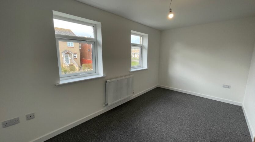 House Halford Close in Sandown