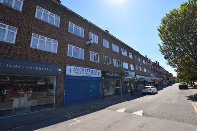 Flat Uxbridge Road in Greater London
