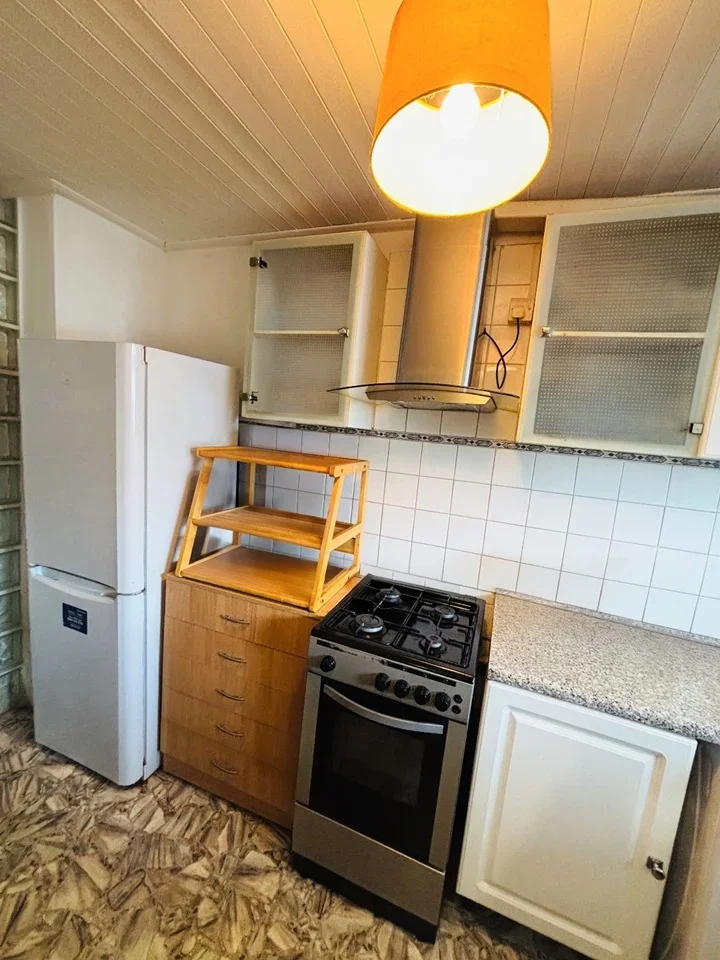 Room Haberdasher Street in Greater London