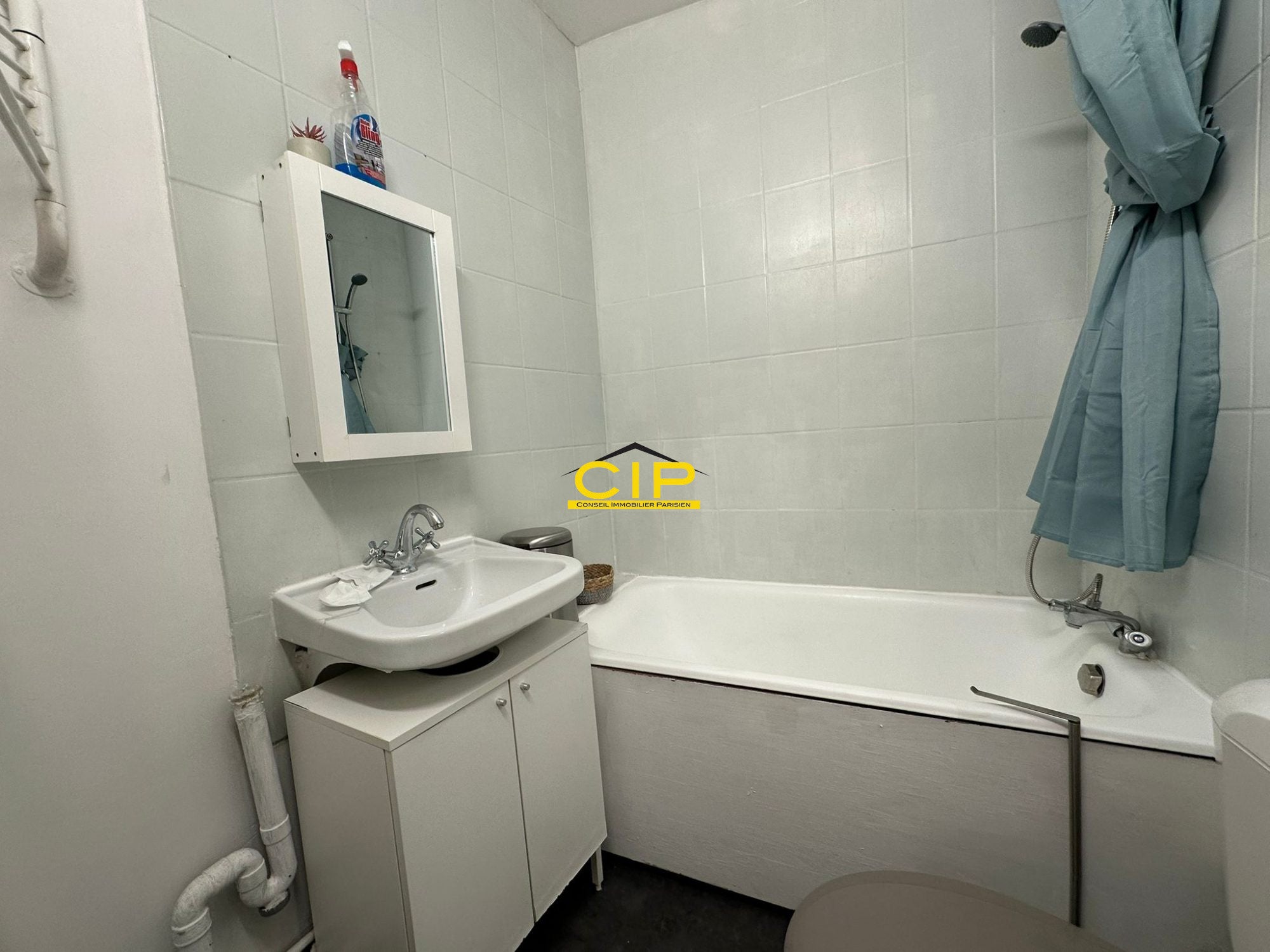 Appartement Rue Biot à Paris
