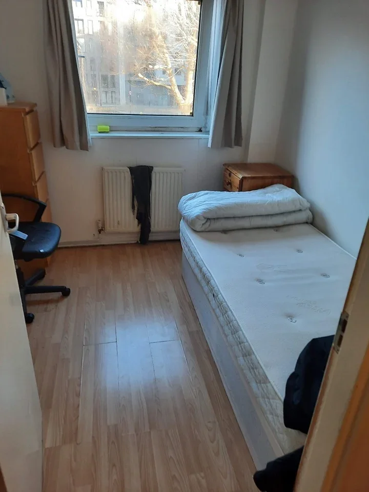 Room Kilner Street in Greater London