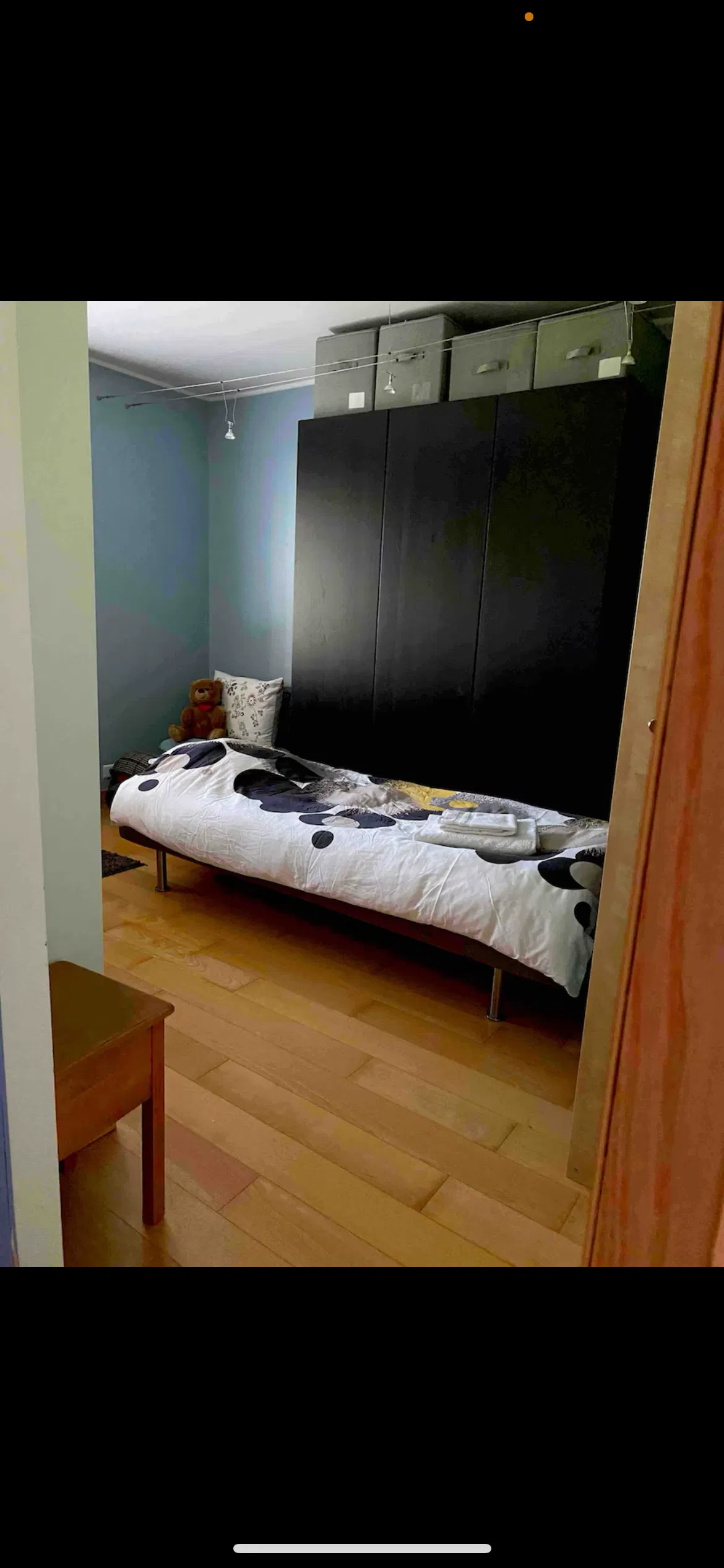 Room Avenue de l'Épargne in Orsay