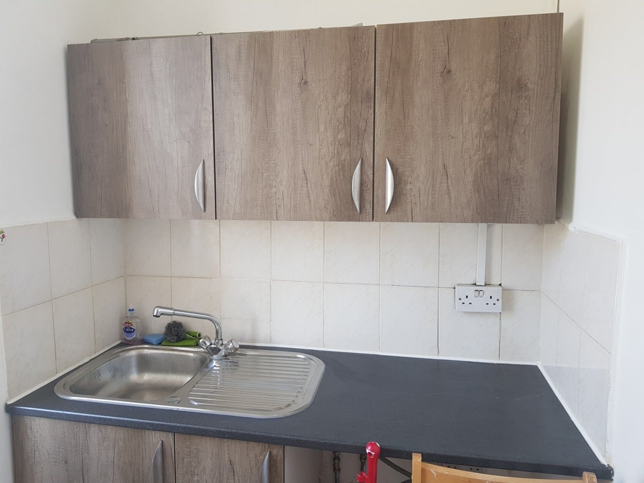 Flat Kingsland Road in Greater London