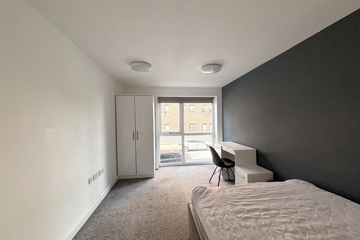 Room Upper Beau Street in Liverpool