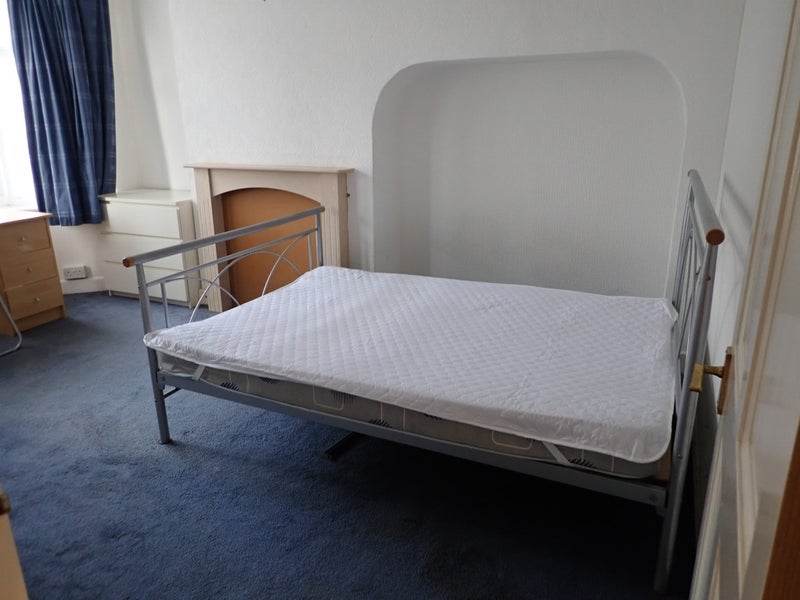 Room Standard Avenue in Coventry
