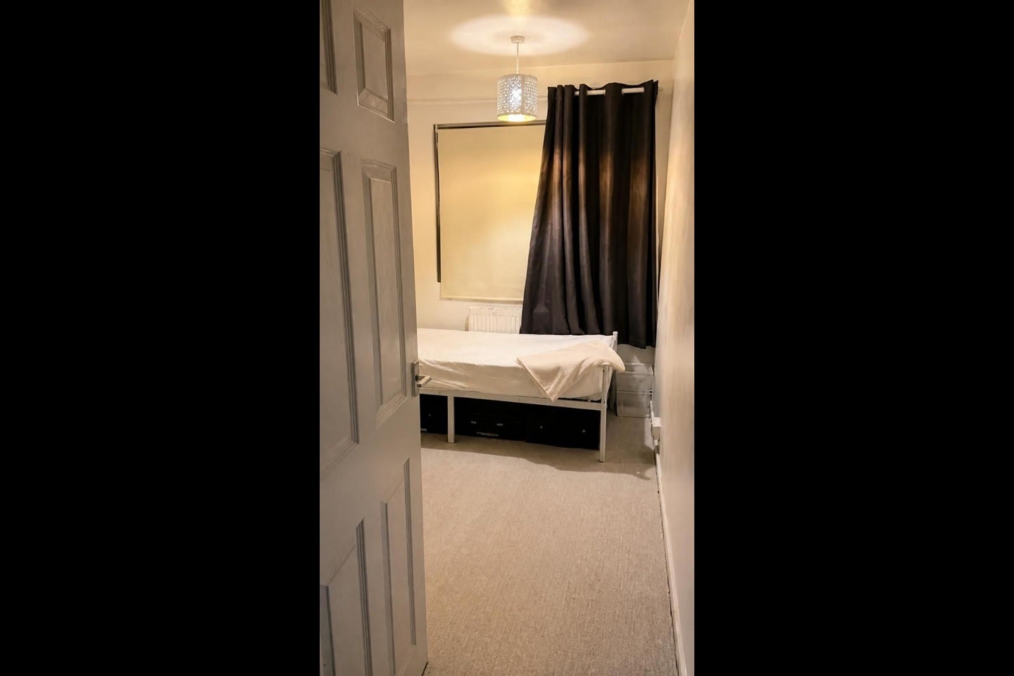 Room Wilcox Road in Greater London