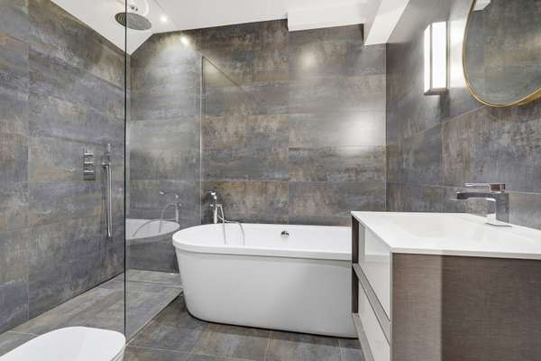 Flat Nevern Square in Greater London