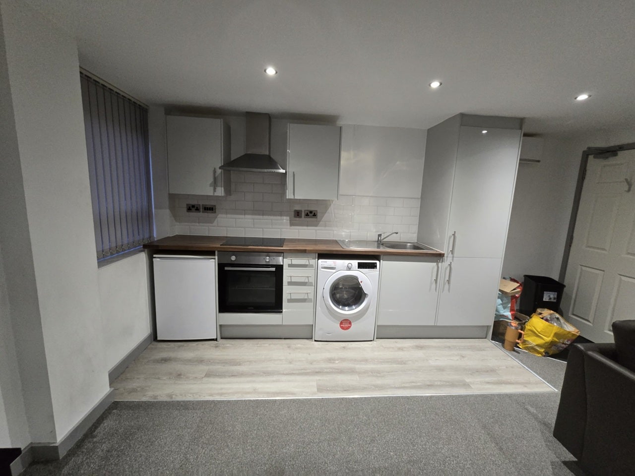 Flat Carr Lane in Hull