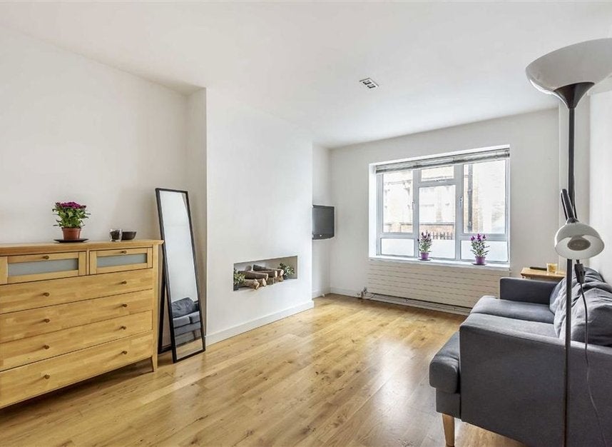 Flat Luxborough Street in City of Westminster