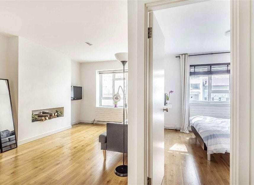 Flat Luxborough Street in City of Westminster