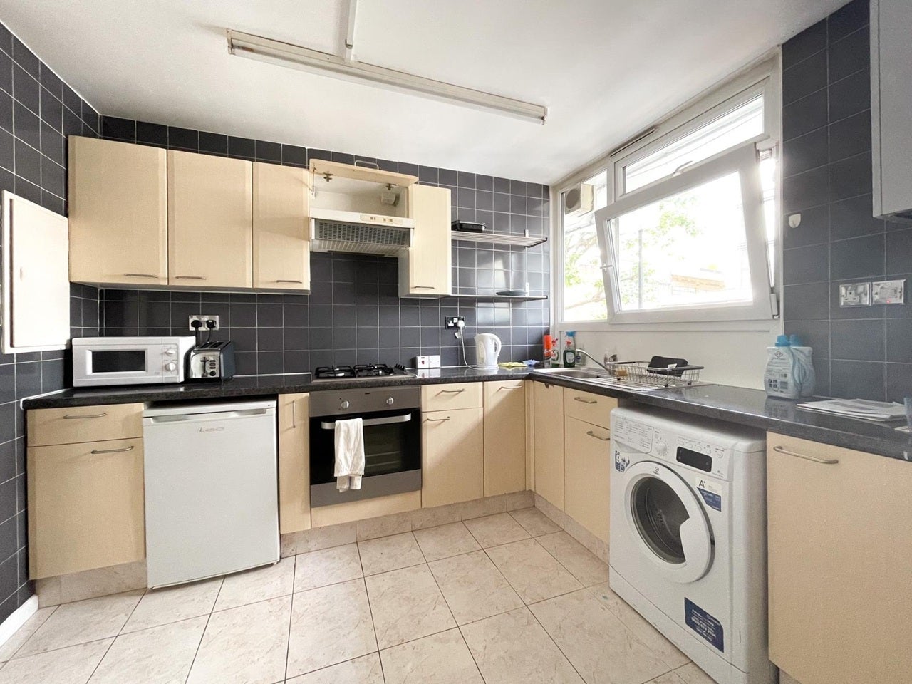 Flat Windsor Terrace in Greater London