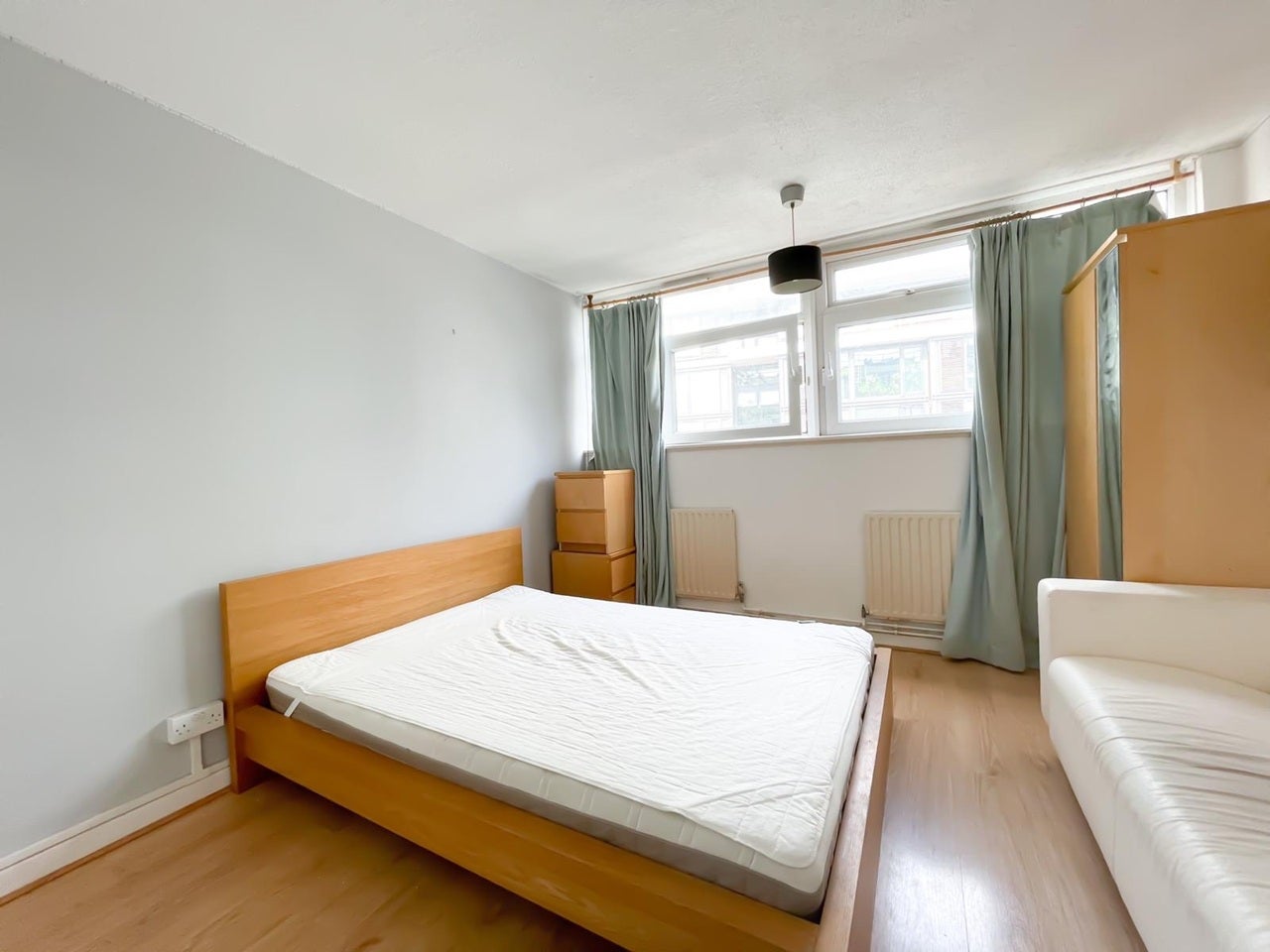 Flat Windsor Terrace in Greater London